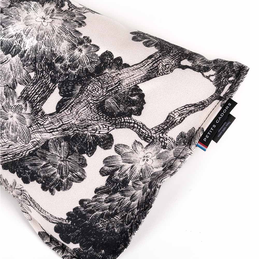 Coussin repose tête et de décoration · ƩPICUR Artémis