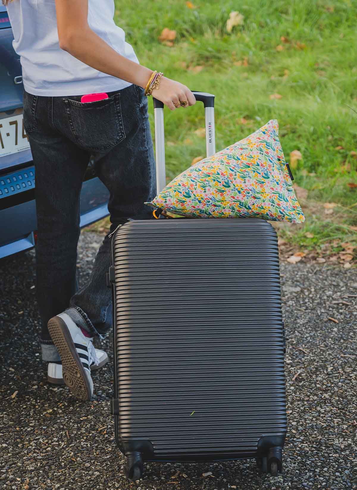 Oreiller de voiture · ISIDOR Annecy