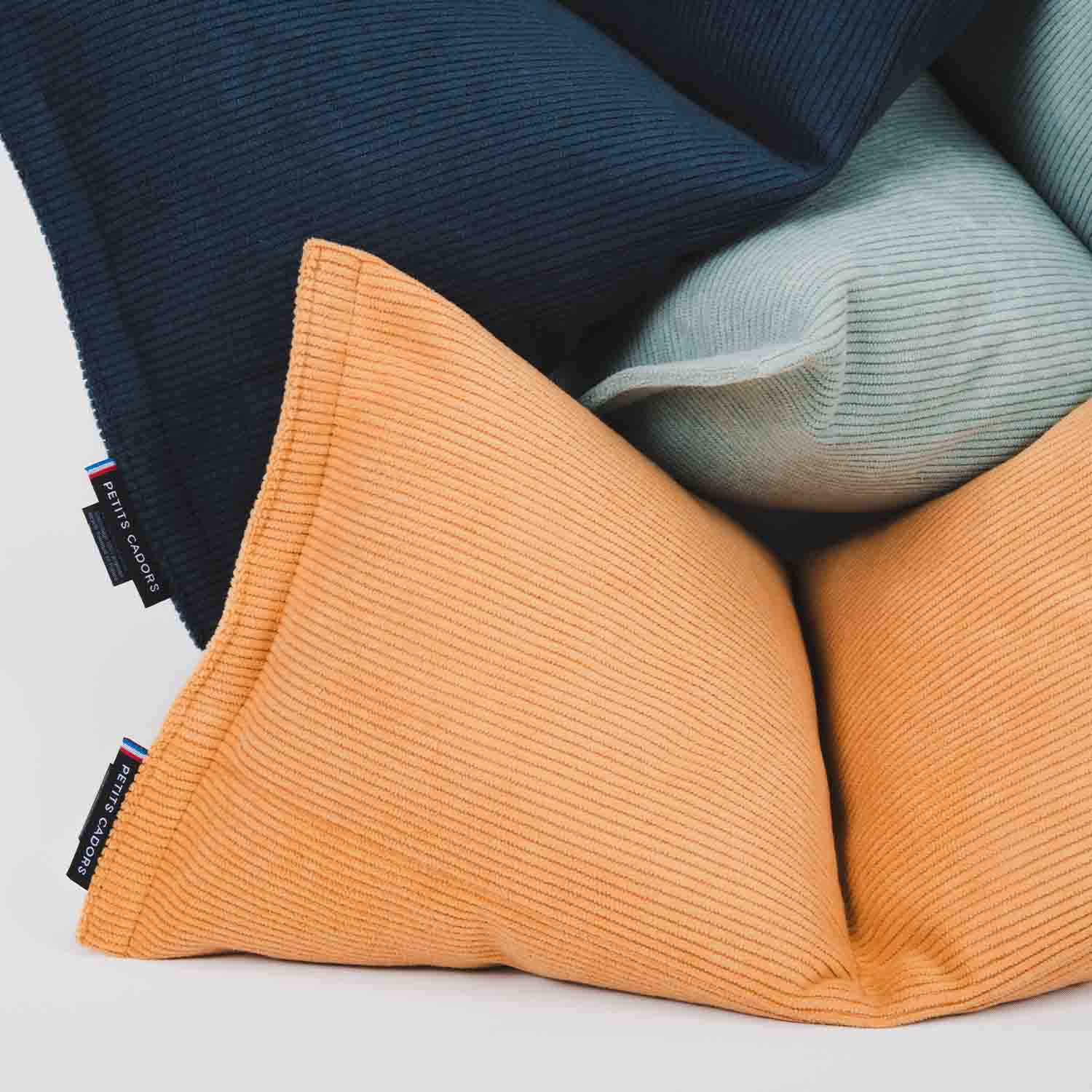 Coussin du quotidien · SALVADOR Stockholm (velours)