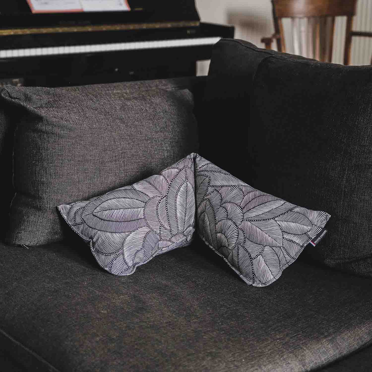 Headrest and decorative cushion · ƩPICUR Déméter