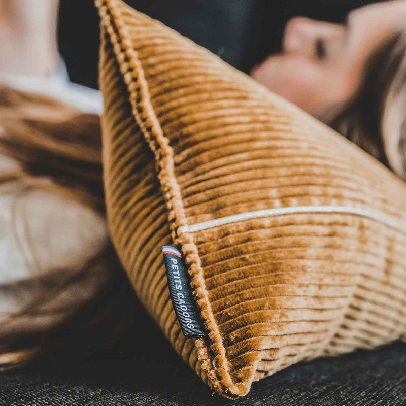 Coussin repose tête et de décoration · ƩPICUR Cronos