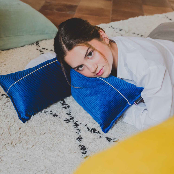 Coussin repose tête et de décoration · ƩPICUR Poséidon