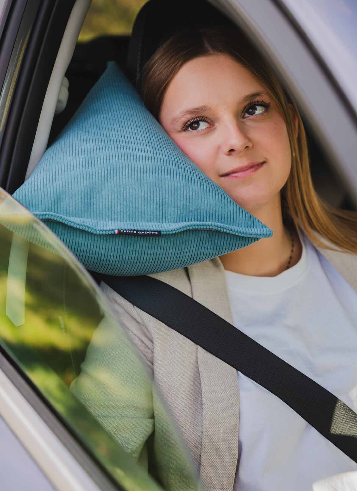 Oreiller de voiture · ISIDOR Bergen (velours)