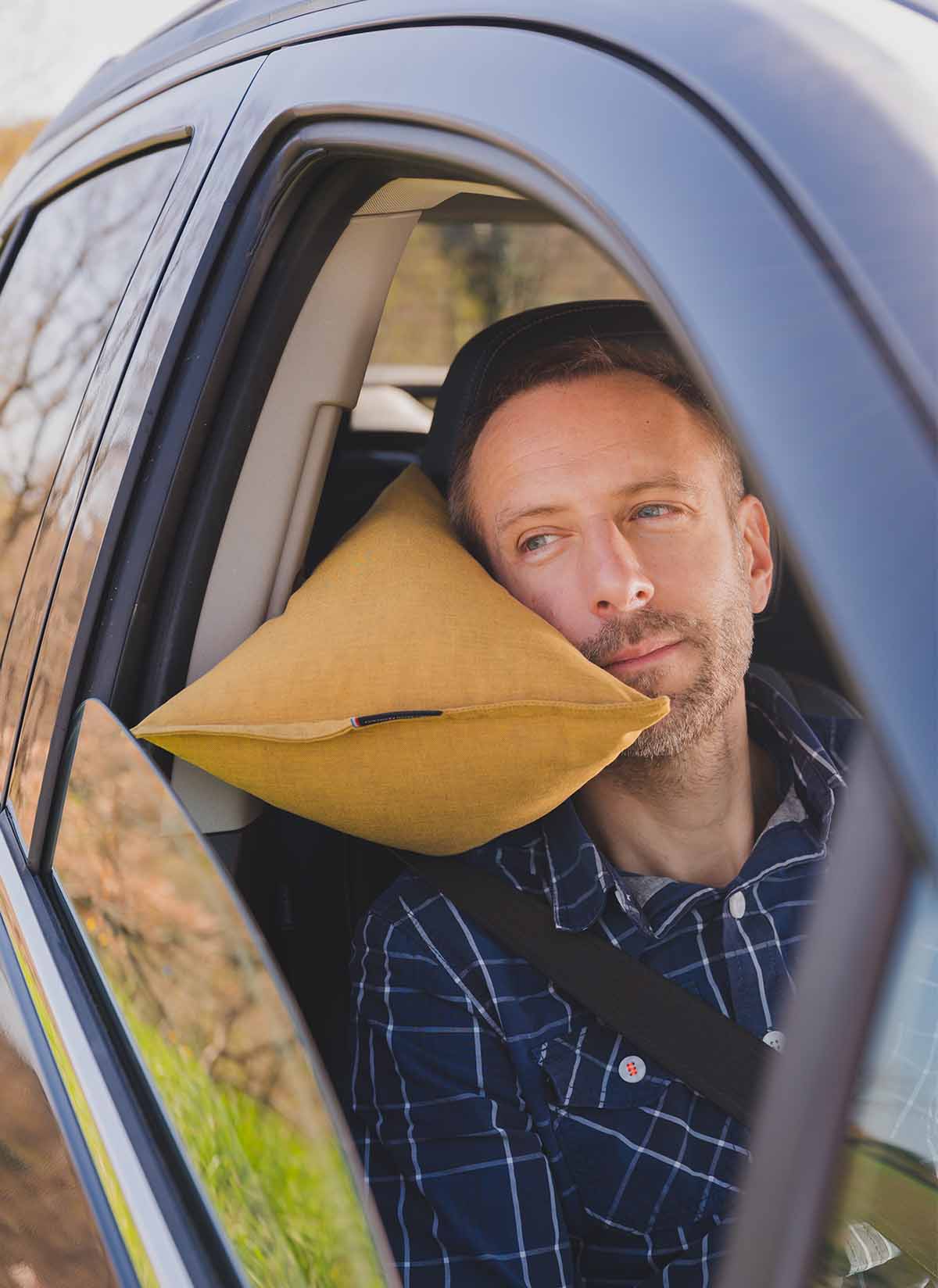 Oreiller de voiture · ISIDOR Douz